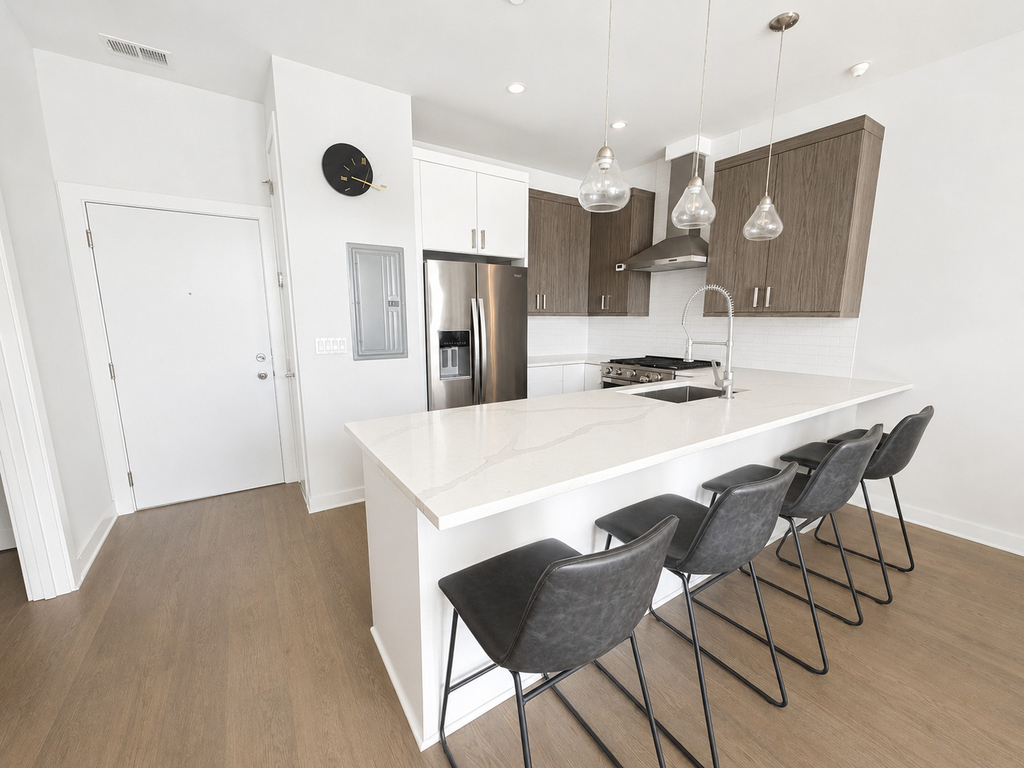 2217 W Madison Street - Photo 1