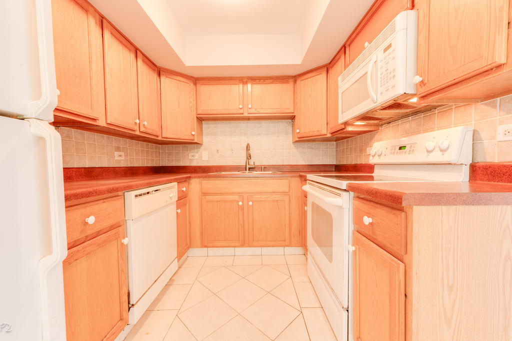 316 Marengo Avenue - Photo 7