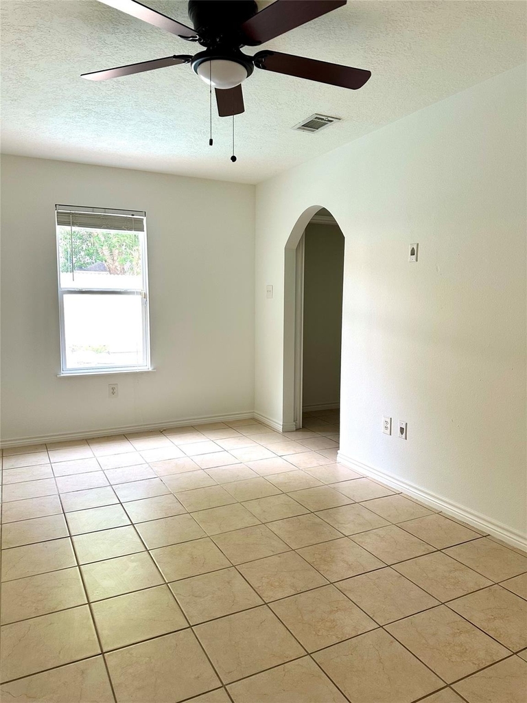 24914 Aughton Court - Photo 18