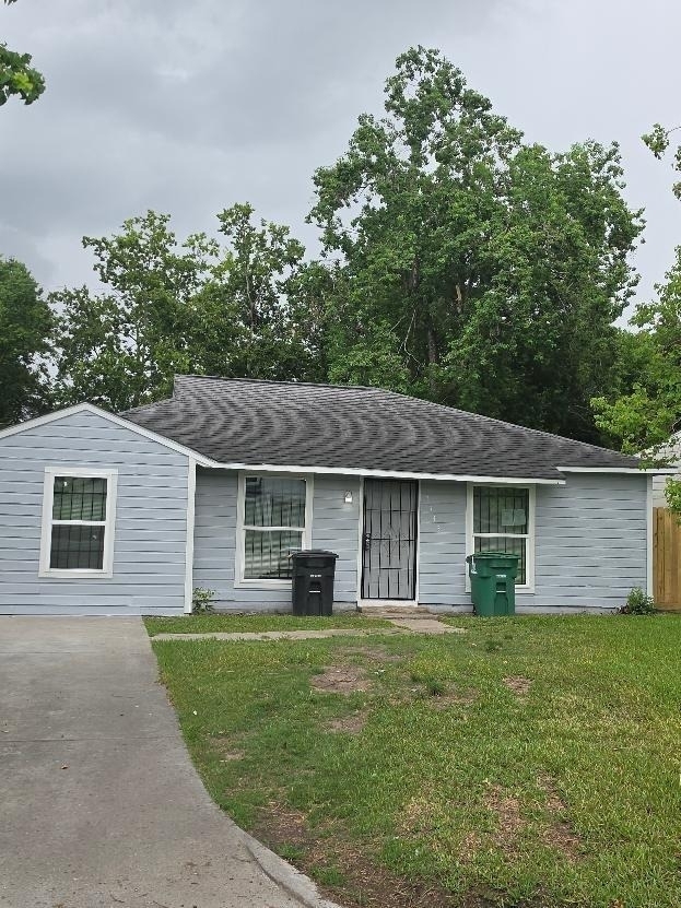 7343 Le Havre Road - Photo 0