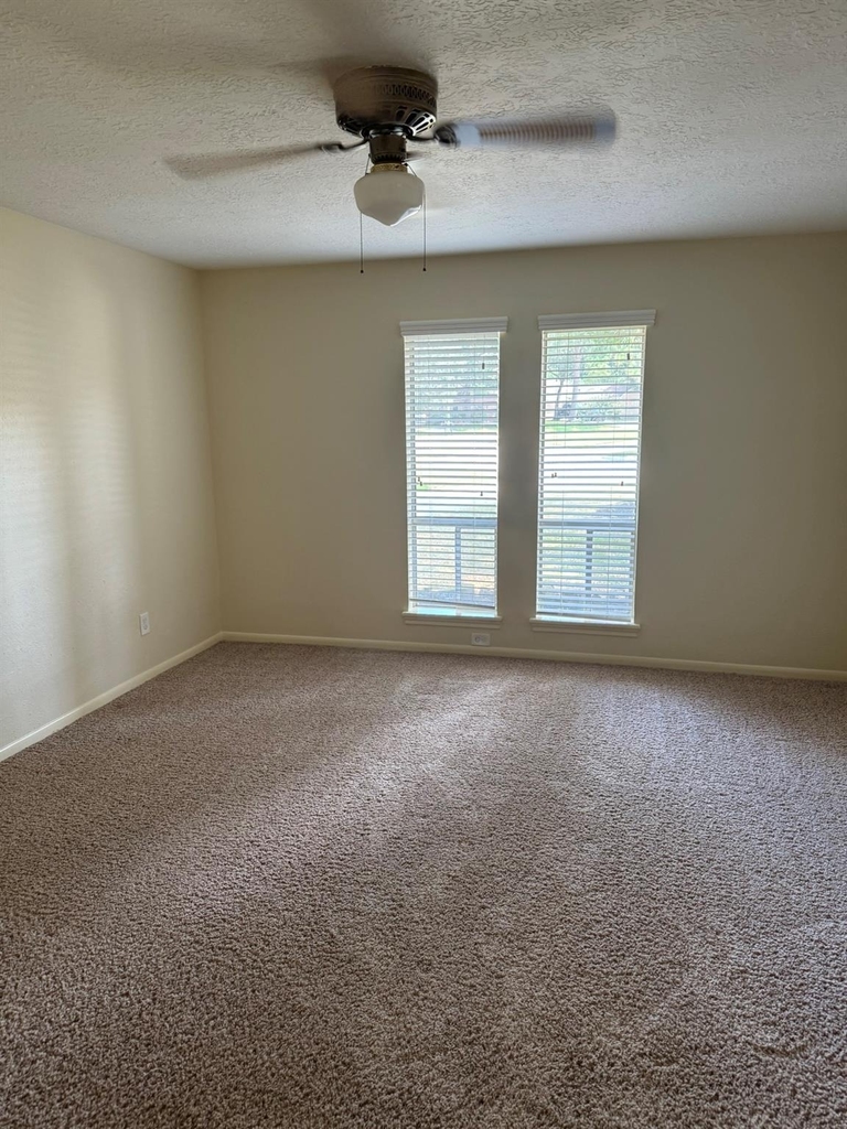 4 Kingsley Court - Photo 12