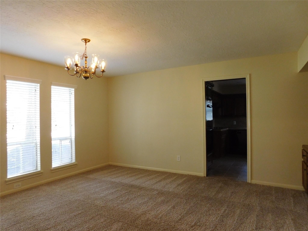 4 Kingsley Court - Photo 4
