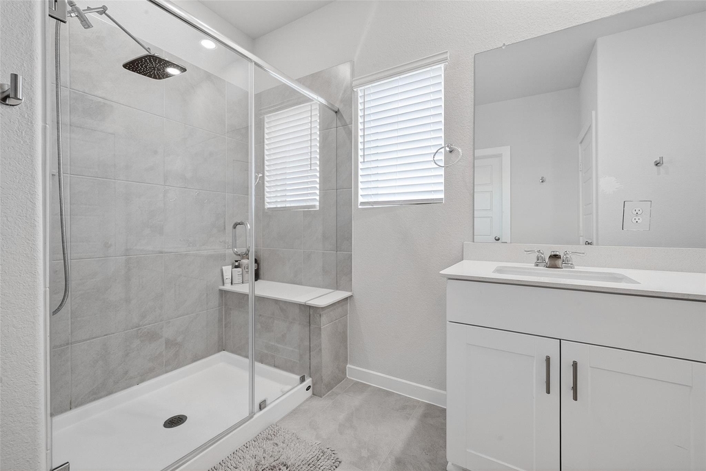 14839 Slow River Ave - Photo 29