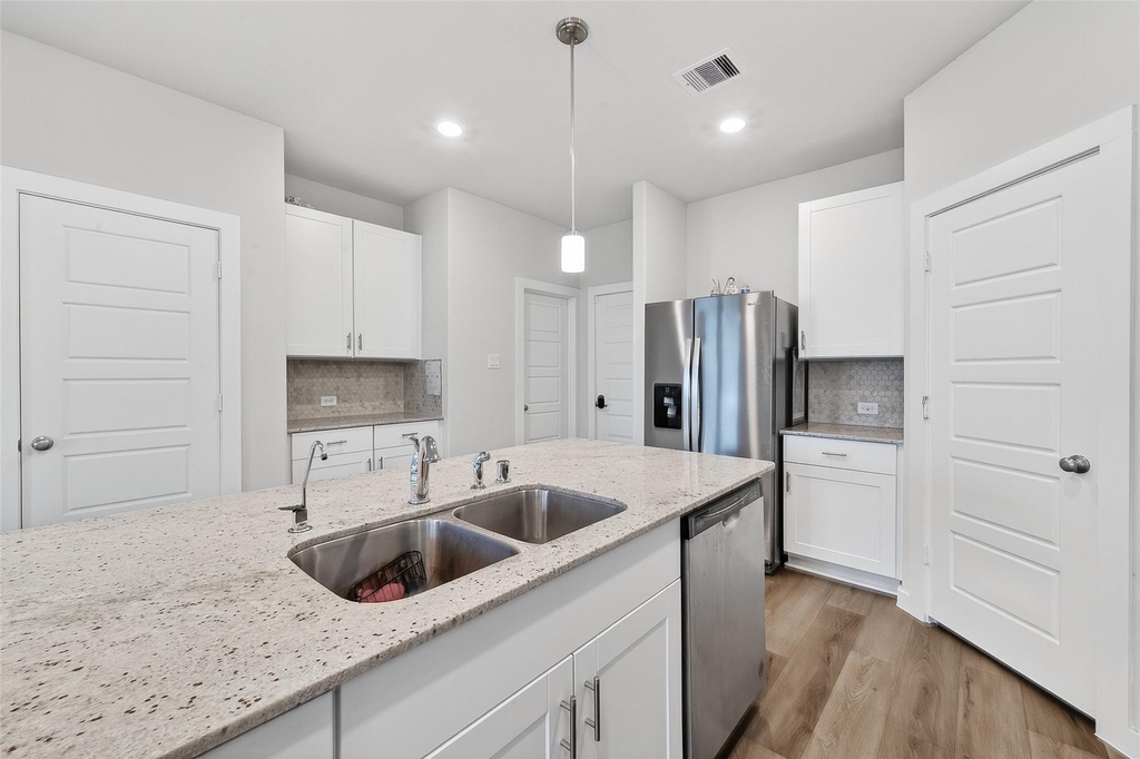 14839 Slow River Ave - Photo 15