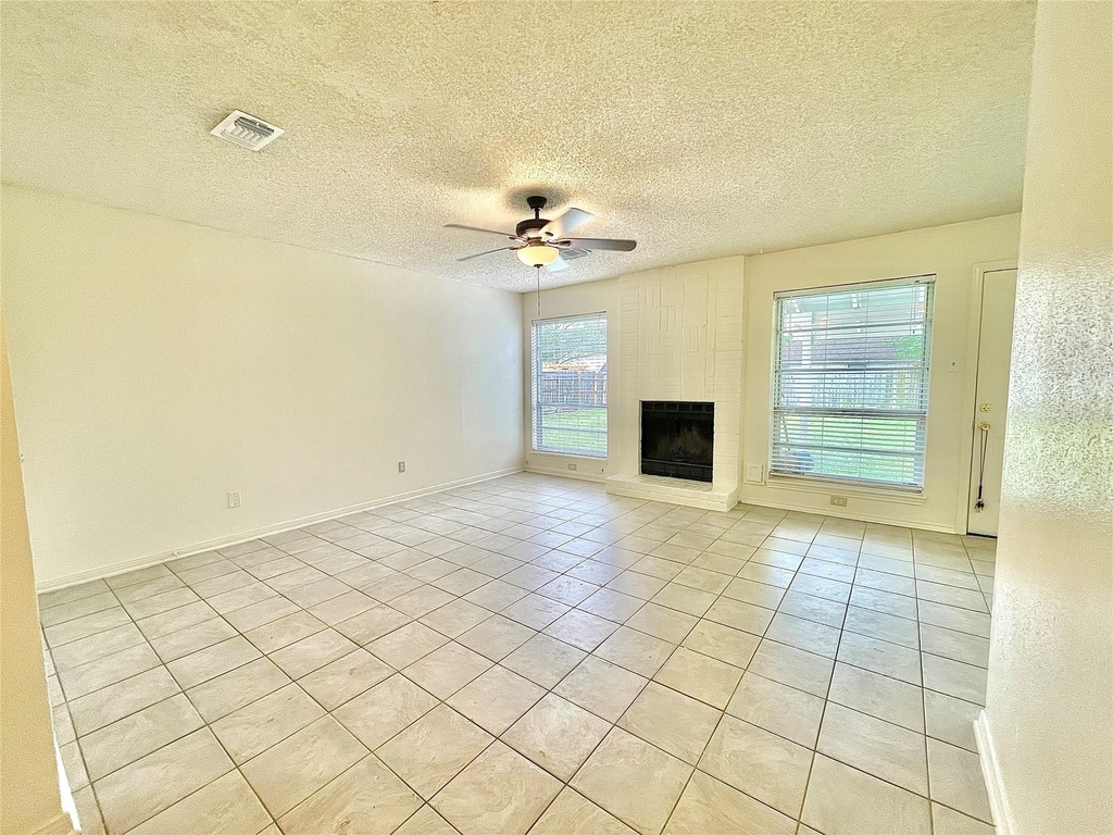 10910 Olivewood Drive - Photo 2