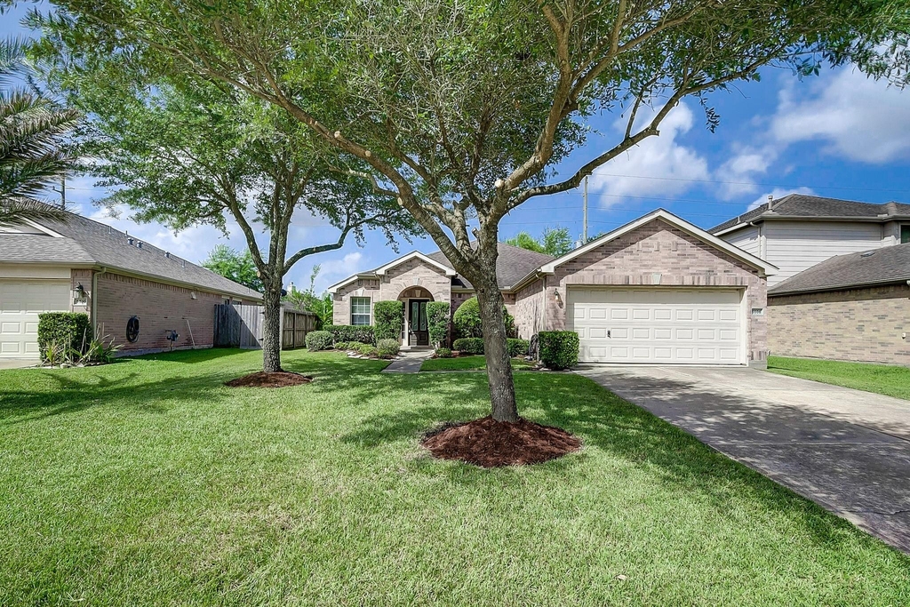 5506 Gable Meadows Drive - Photo 0