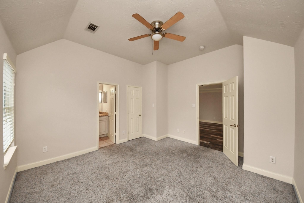 6314 Holly Canyon Court - Photo 28