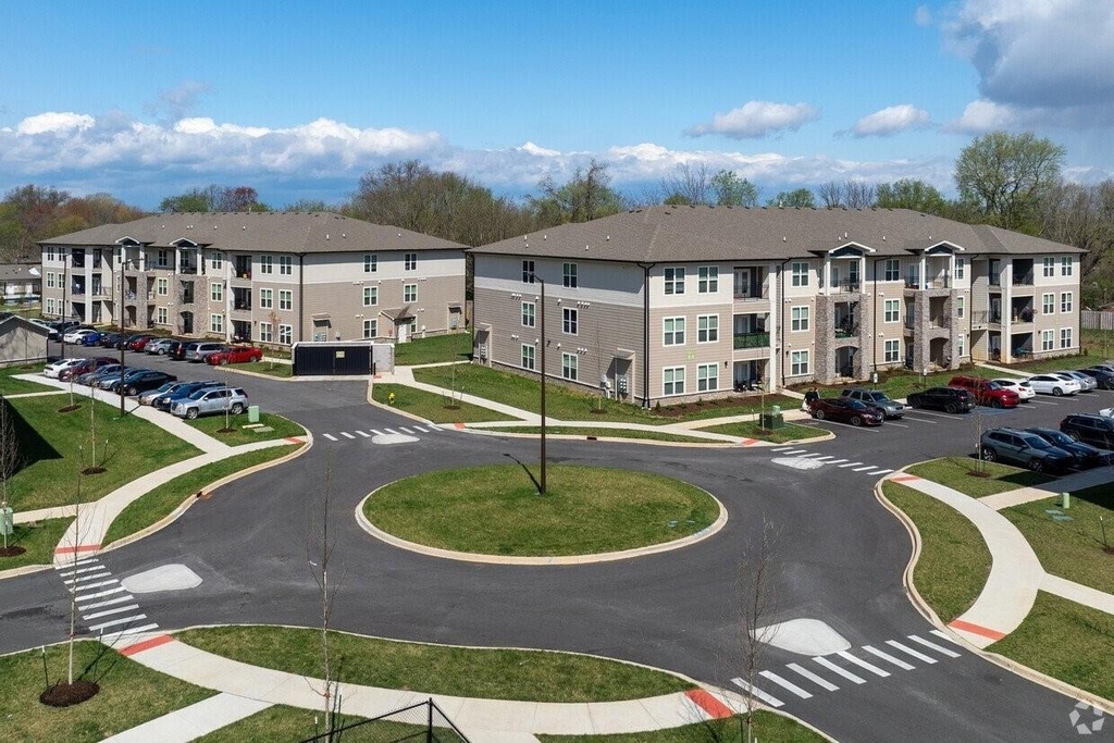 10001 Oak Bridge Cir - Photo 1