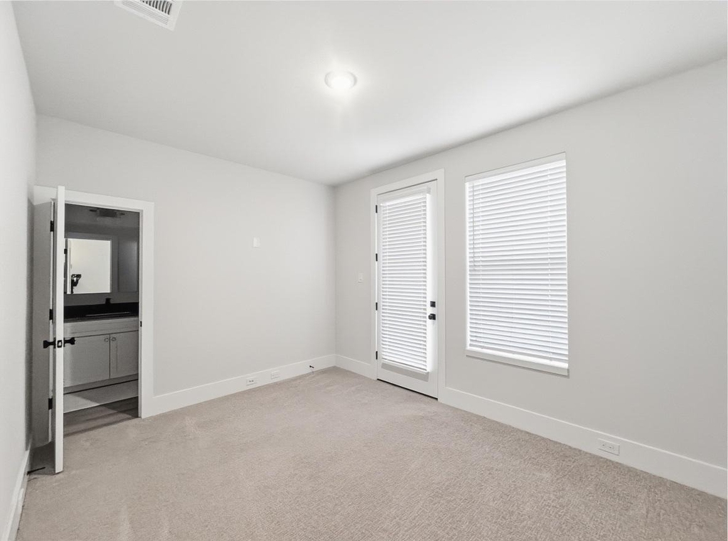5632 Bertellis Lane - Photo 15