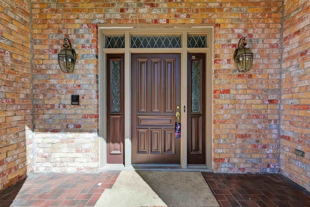 11302 Hylander Drive - Photo 4