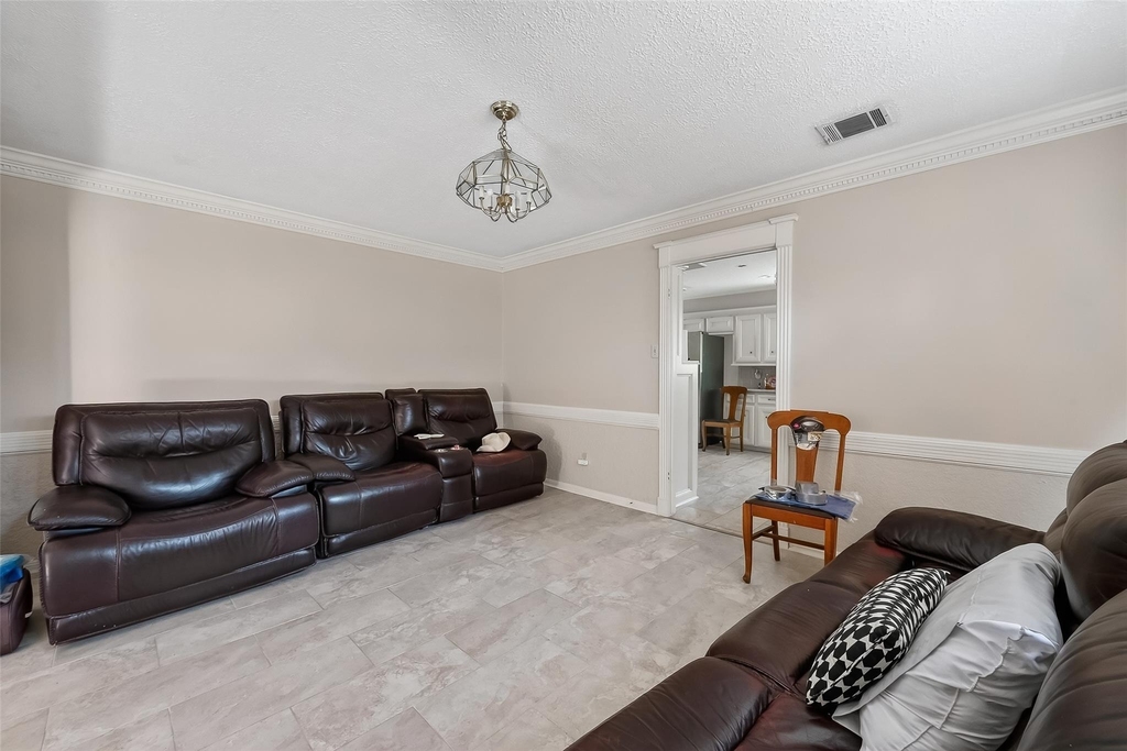 11302 Hylander Drive - Photo 18