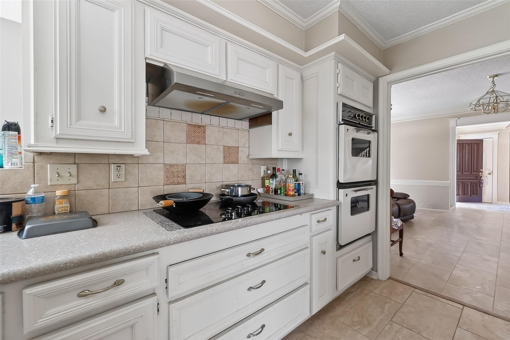 11302 Hylander Drive - Photo 16