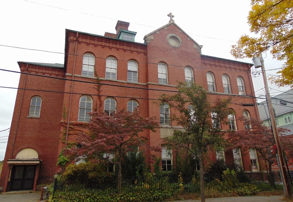 160 Federal St - Photo 1