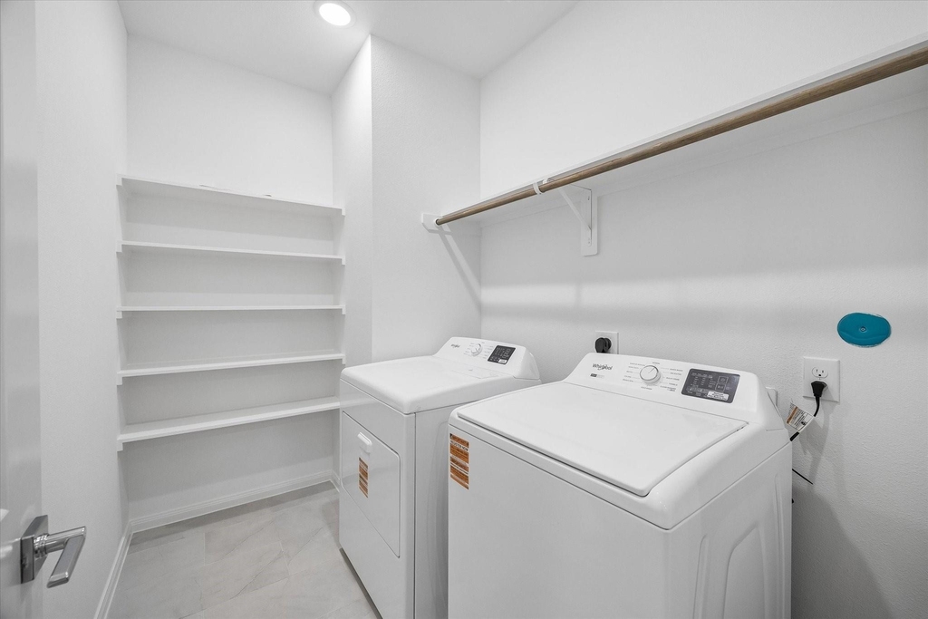 208 Clark Meadows Lane - Photo 17
