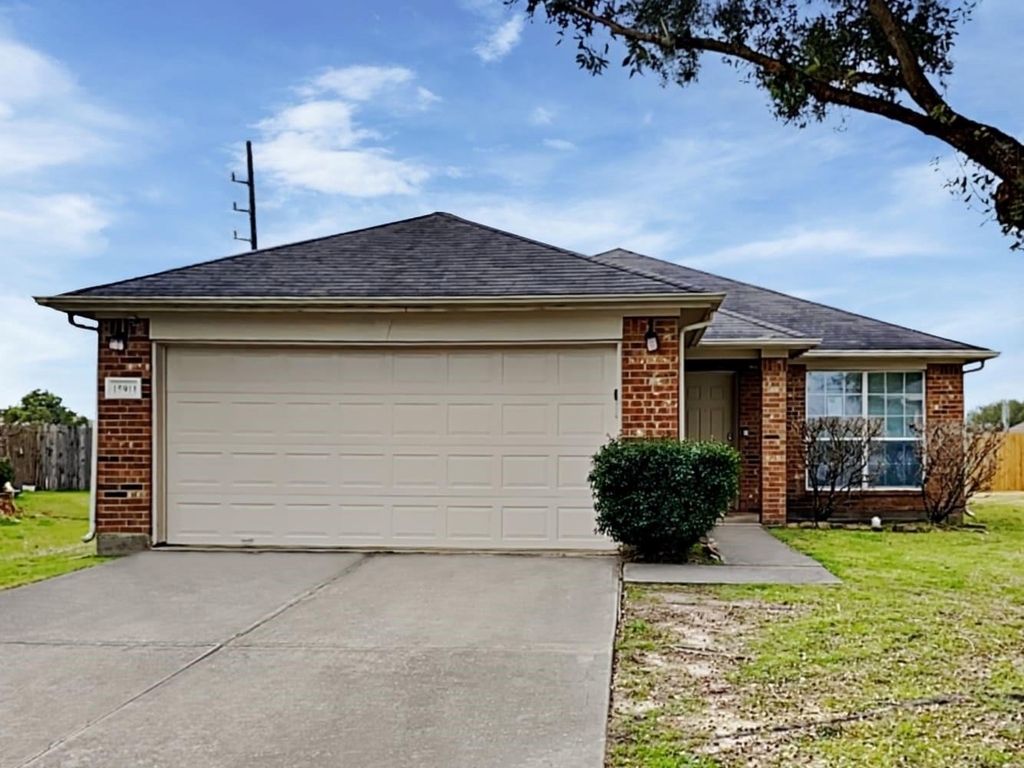 15911 Imperial Forest Lane - Photo 0