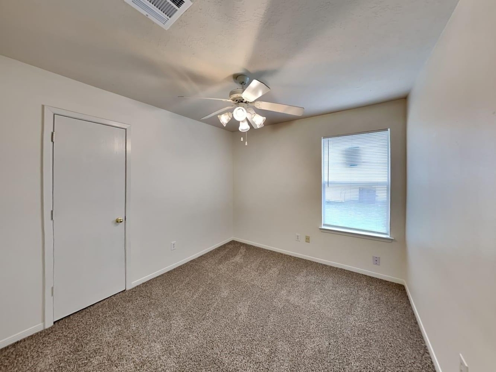 15911 Imperial Forest Lane - Photo 4