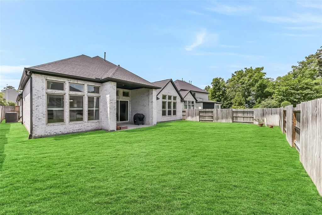 11927 Carillon Forest Drive - Photo 36