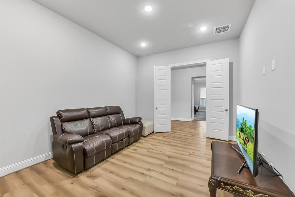 11927 Carillon Forest Drive - Photo 6