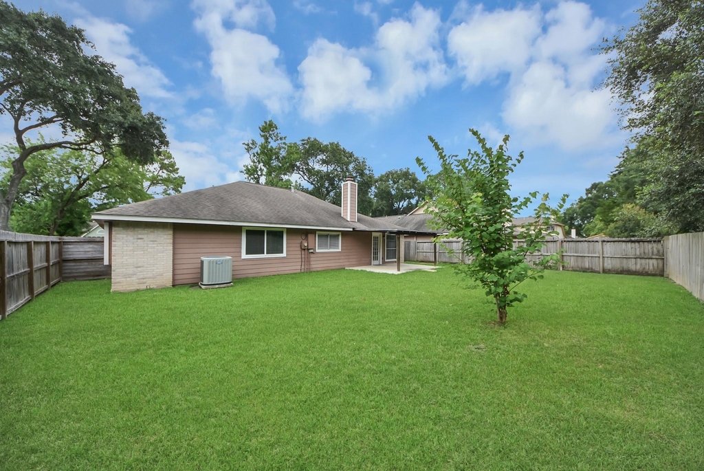 15739 Oak Mountain Dr - Photo 37