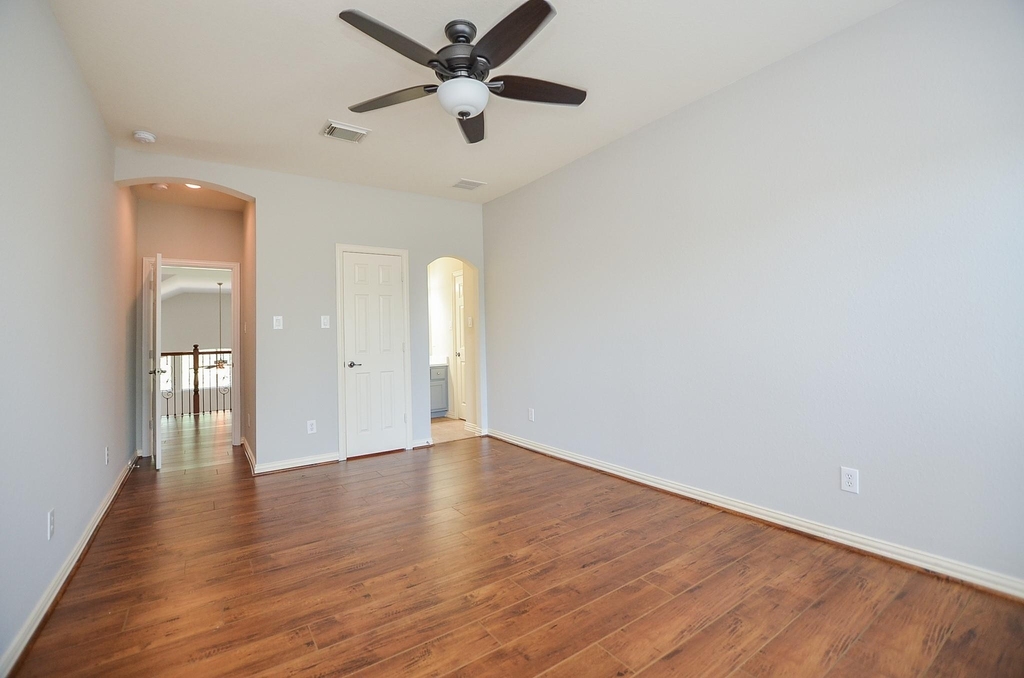 4315 Village Forest Drive - Photo 35