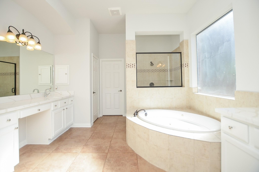 4315 Village Forest Drive - Photo 20