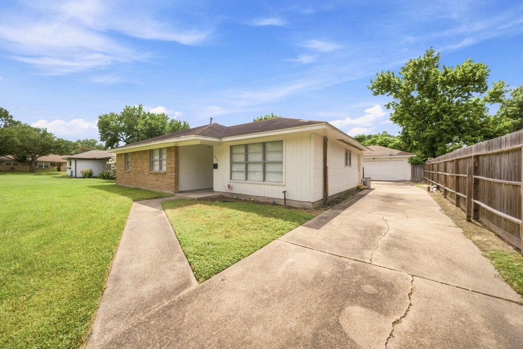 914 Martha Street - Photo 28