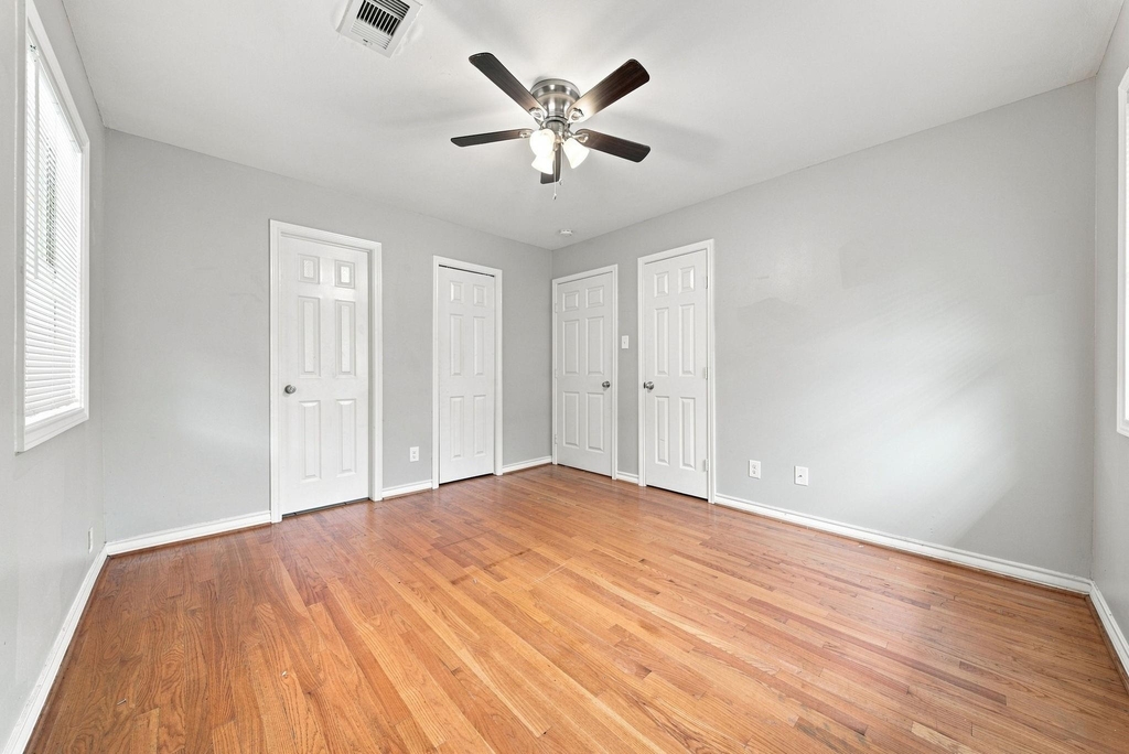 914 Martha Street - Photo 20