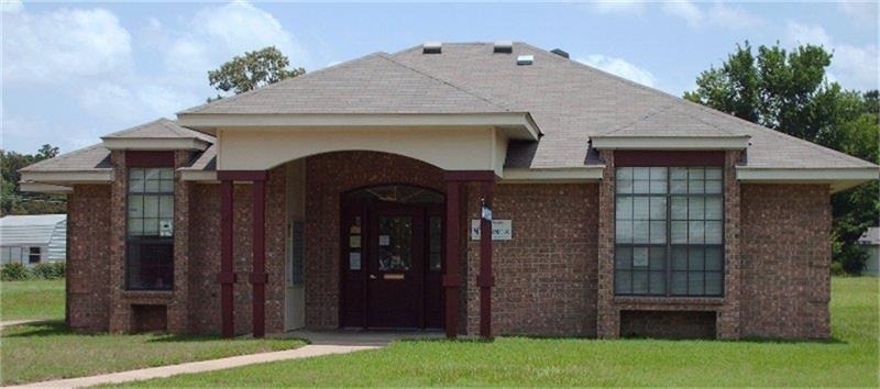 300 E Elm - Photo 4