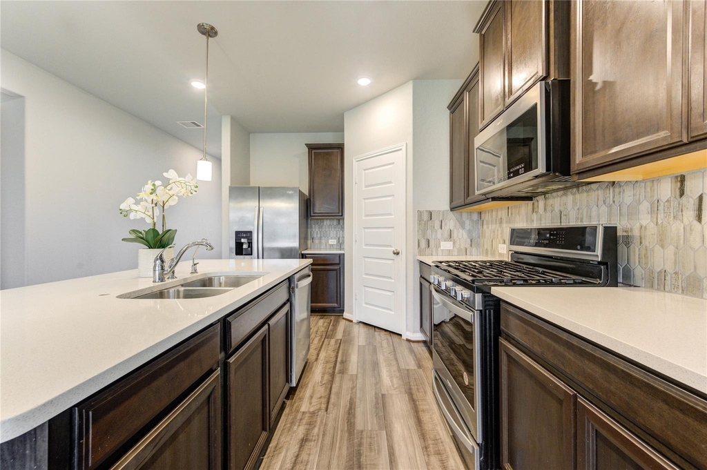 1218 Glendora Drive - Photo 10