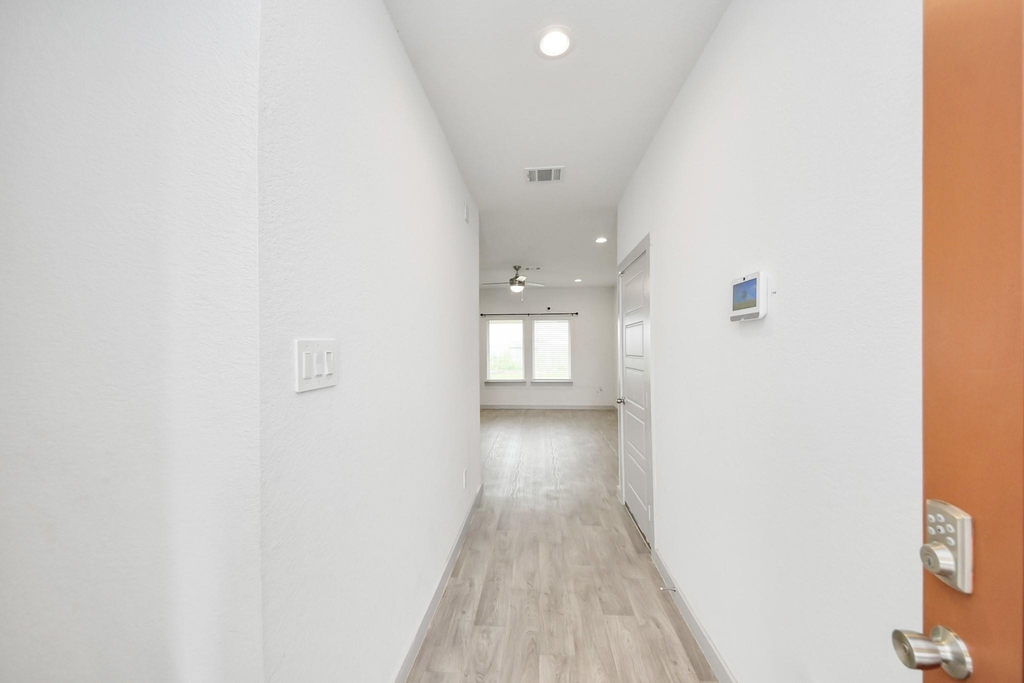 7923 Cattleman Valley Drive - Photo 2
