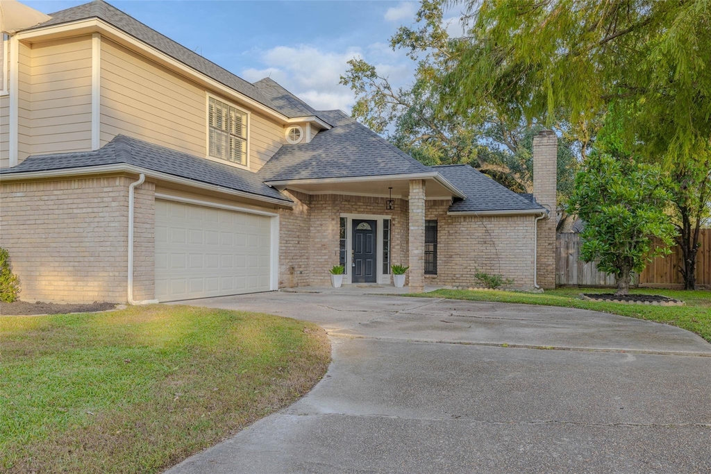 9810 Jockey Club Drive - Photo 1