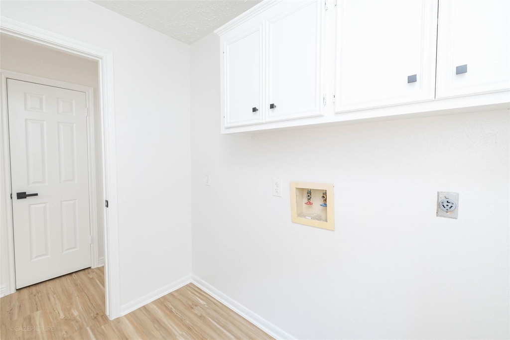 9810 Jockey Club Drive - Photo 9