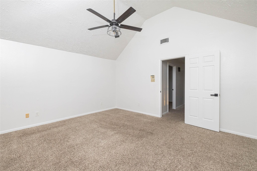 9810 Jockey Club Drive - Photo 15