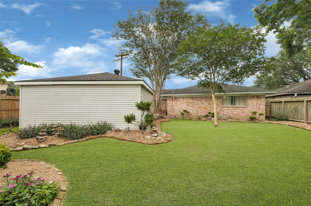 11826 Oceanview Street - Photo 23