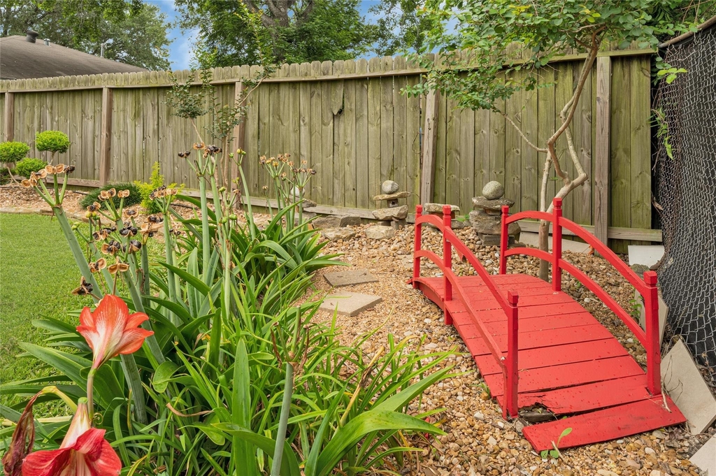 11826 Oceanview Street - Photo 22