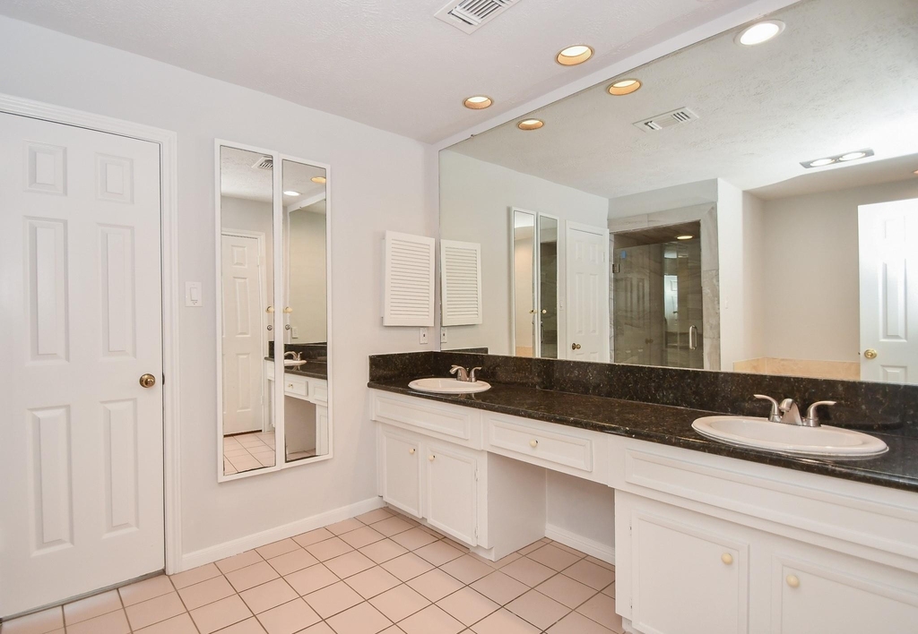 3107 Barnhill - Photo 15