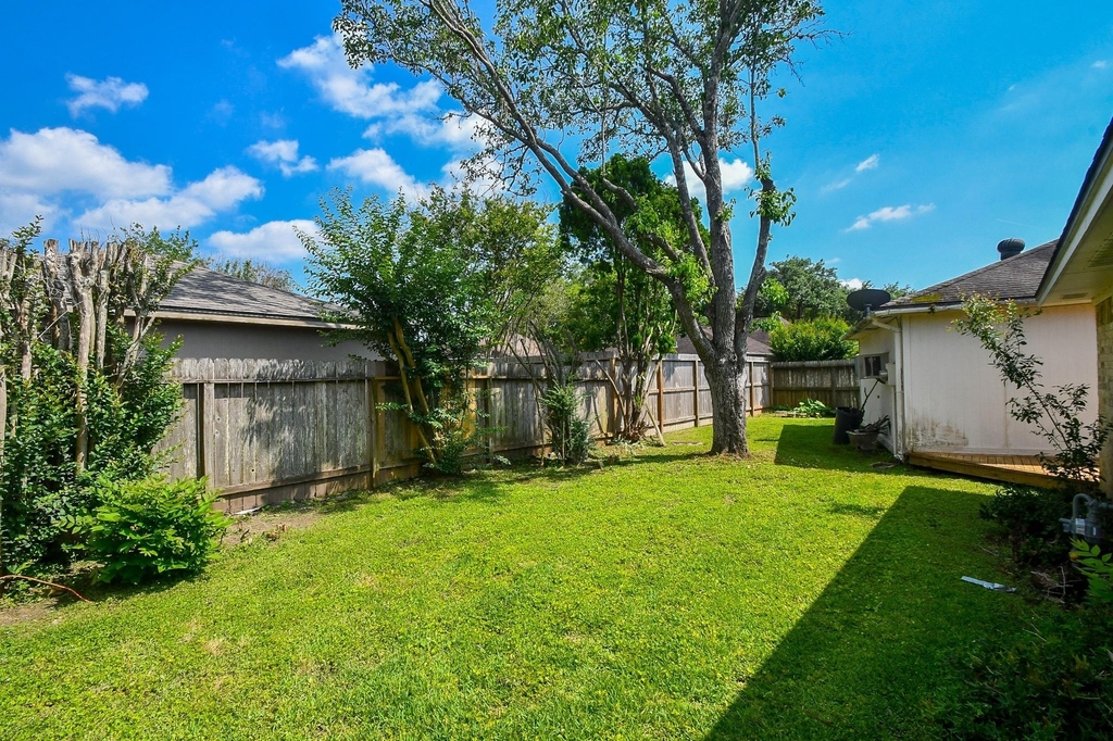 3107 Barnhill - Photo 31