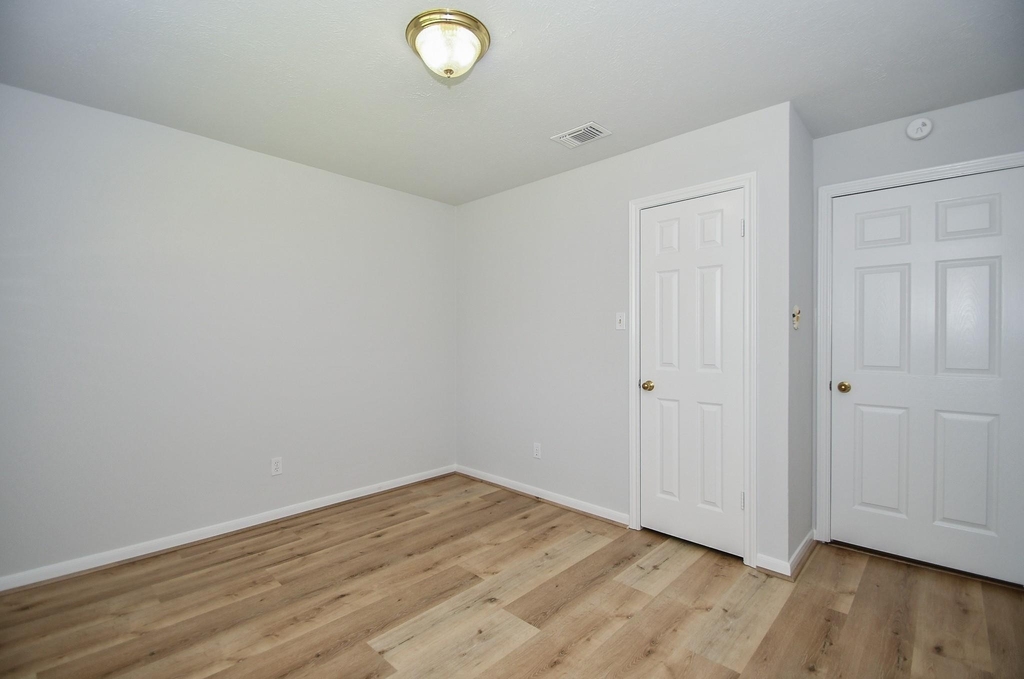 3107 Barnhill - Photo 22