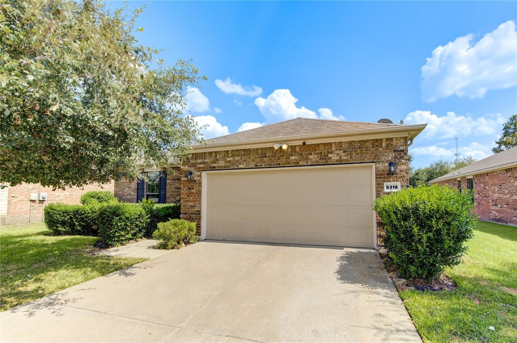 5318 Hickory Harvest Drive - Photo 2