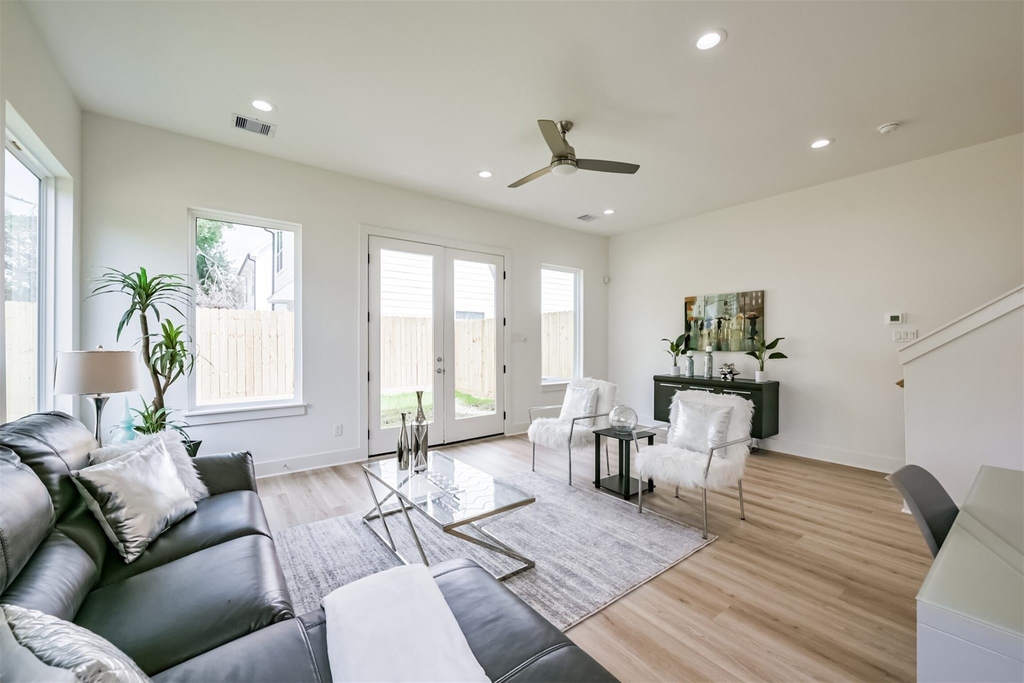 5630 Balbo Street - Photo 8
