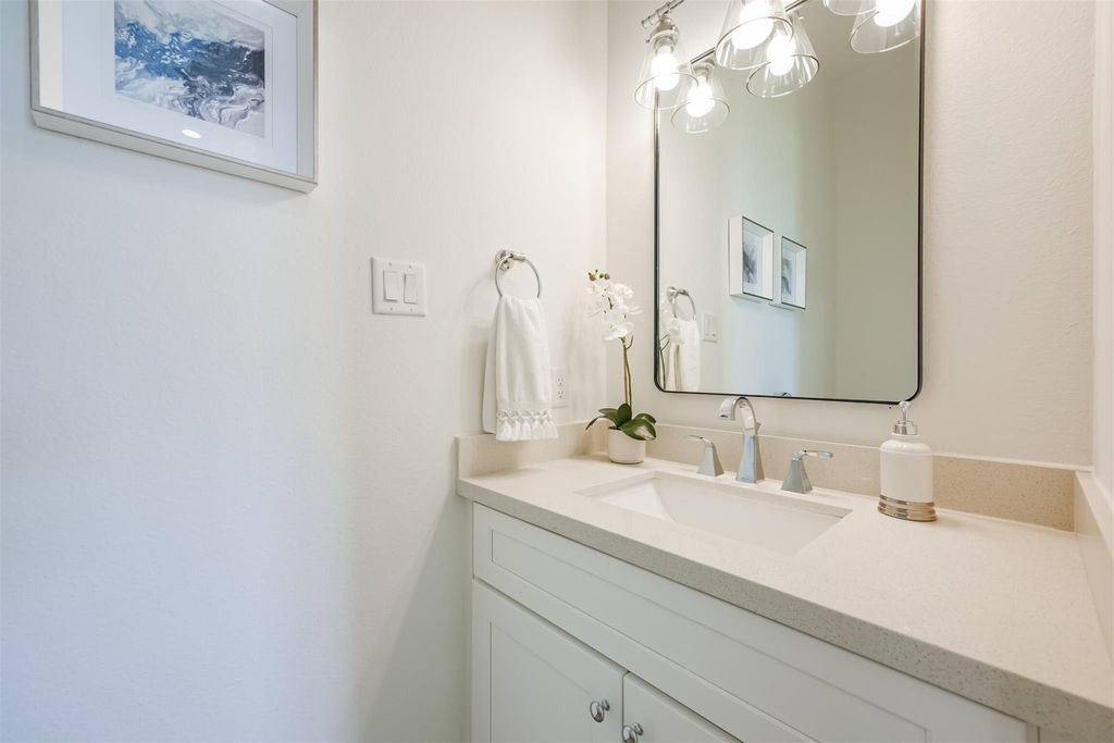 5630 Balbo Street - Photo 24