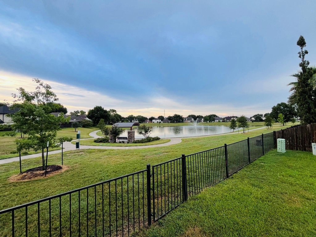 23134 Waterlake Dr - Photo 18