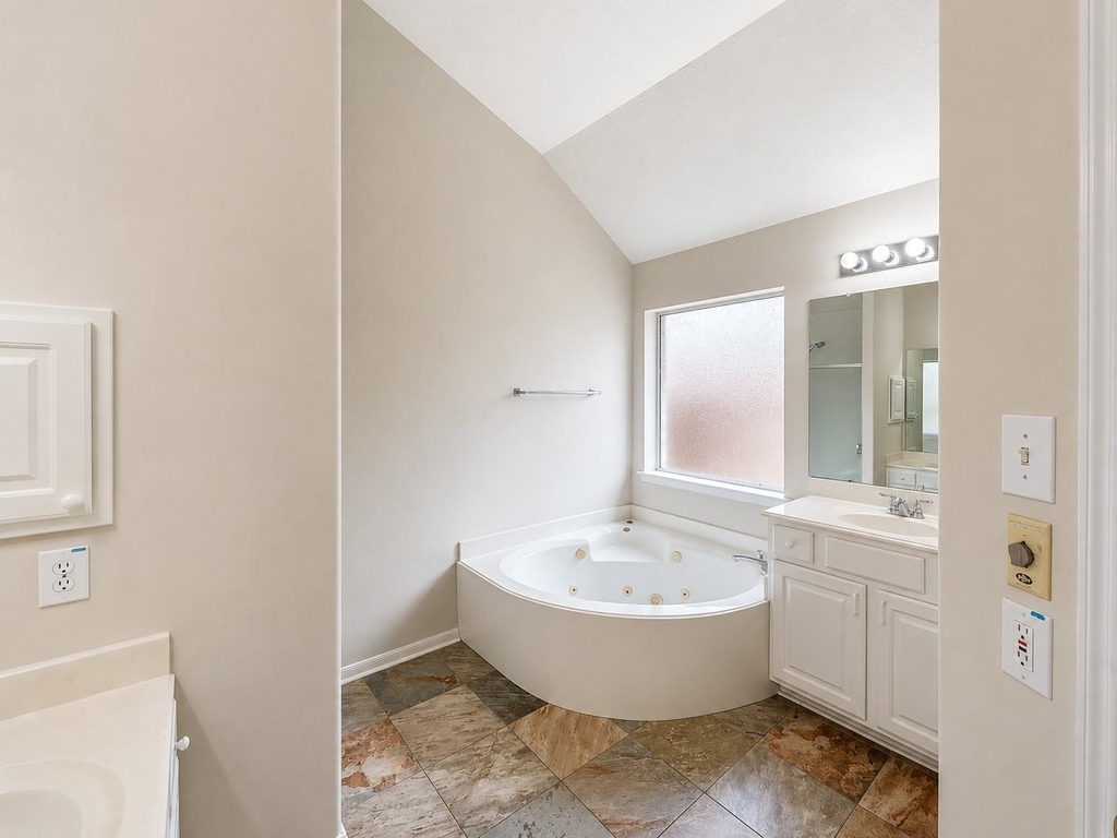 20410 Nelva Park Court - Photo 40