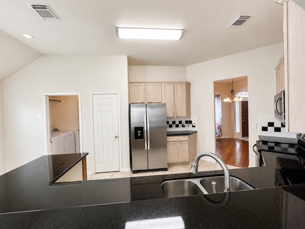 20410 Nelva Park Court - Photo 14