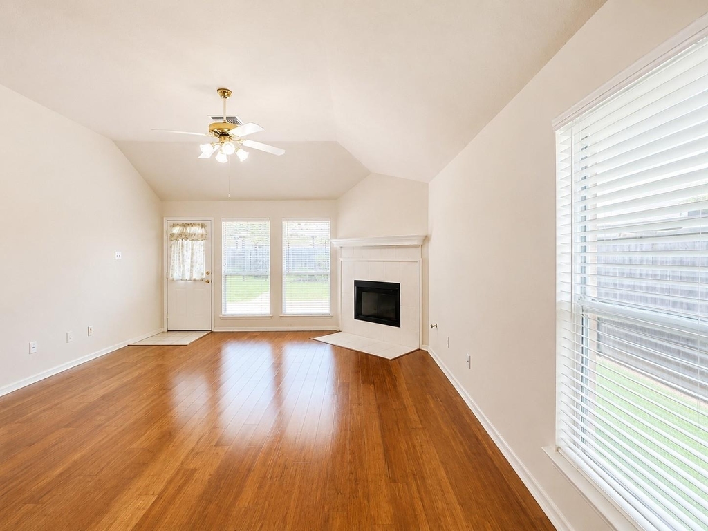 20410 Nelva Park Court - Photo 20