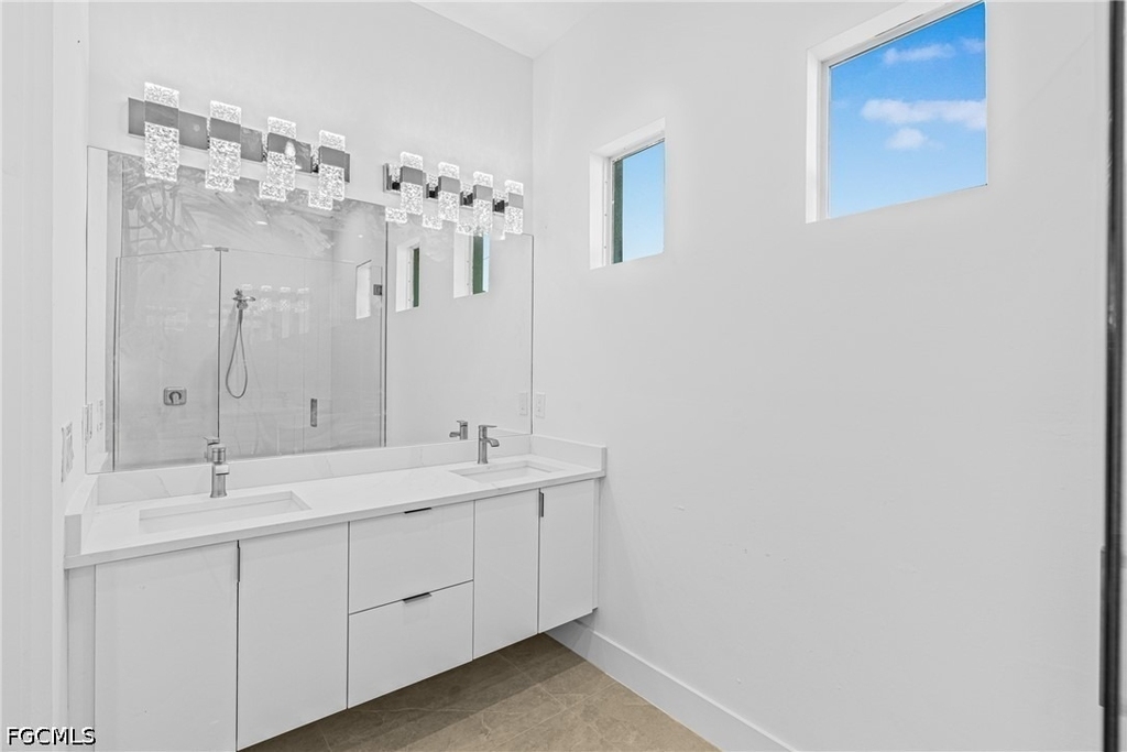 821 Nw 37th Place - Photo 24