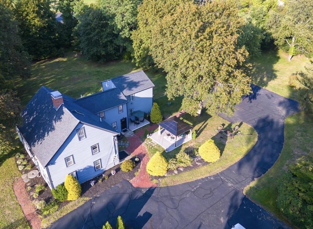 47 Newton - Photo 13