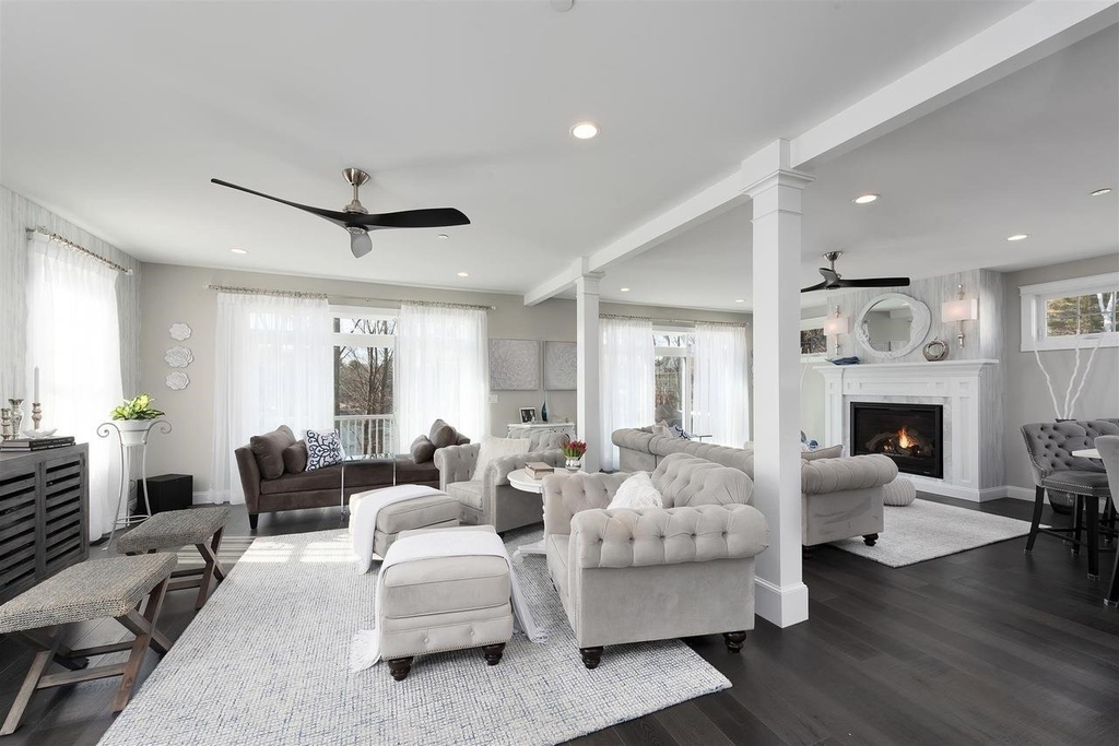 1163 Sagamore - Photo 3