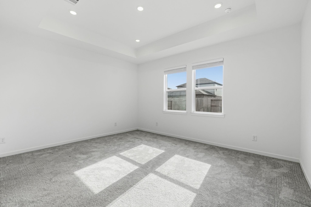 9710 Rialto Heights Drive - Photo 14