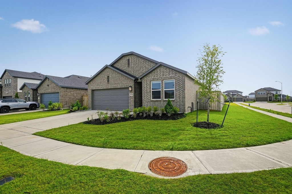 9710 Rialto Heights Drive - Photo 0